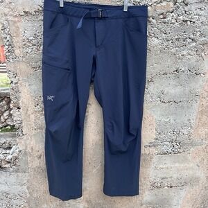Arc'teryx Mens Lefroy Pants 36x32 Gorpcore Flat Front Straight Leg Hiking Belted